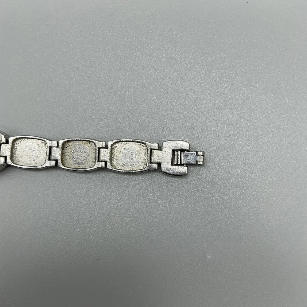 Geneva Southwest Womens Watch 19mm Marcasite Faux Stone New Battery 6.25